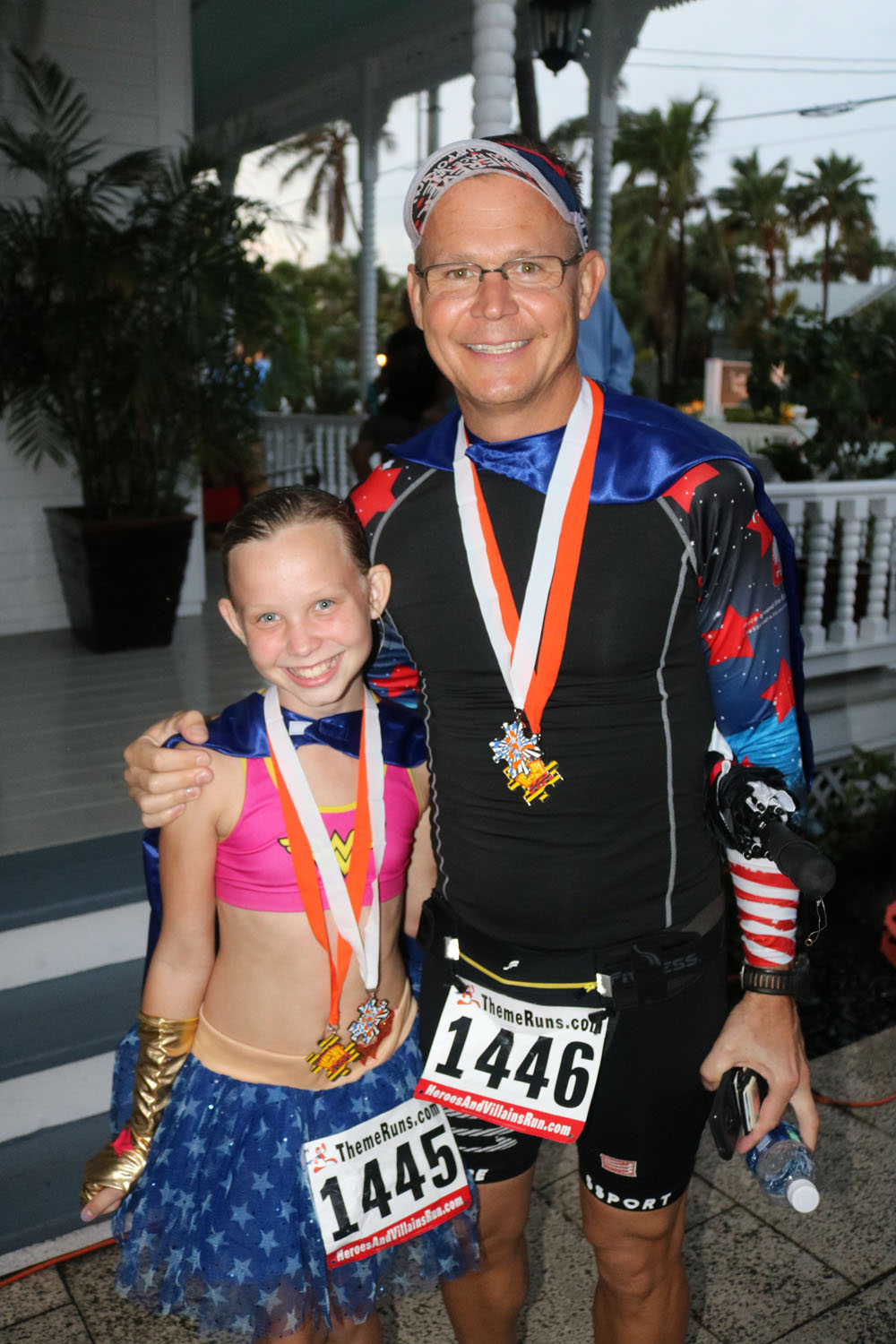 Heroes and Villains 5K 2017 photo - Duval Street, Key West
